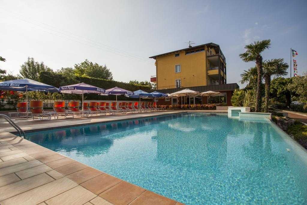 Hotel San Vito Bardolino Kültér fotó