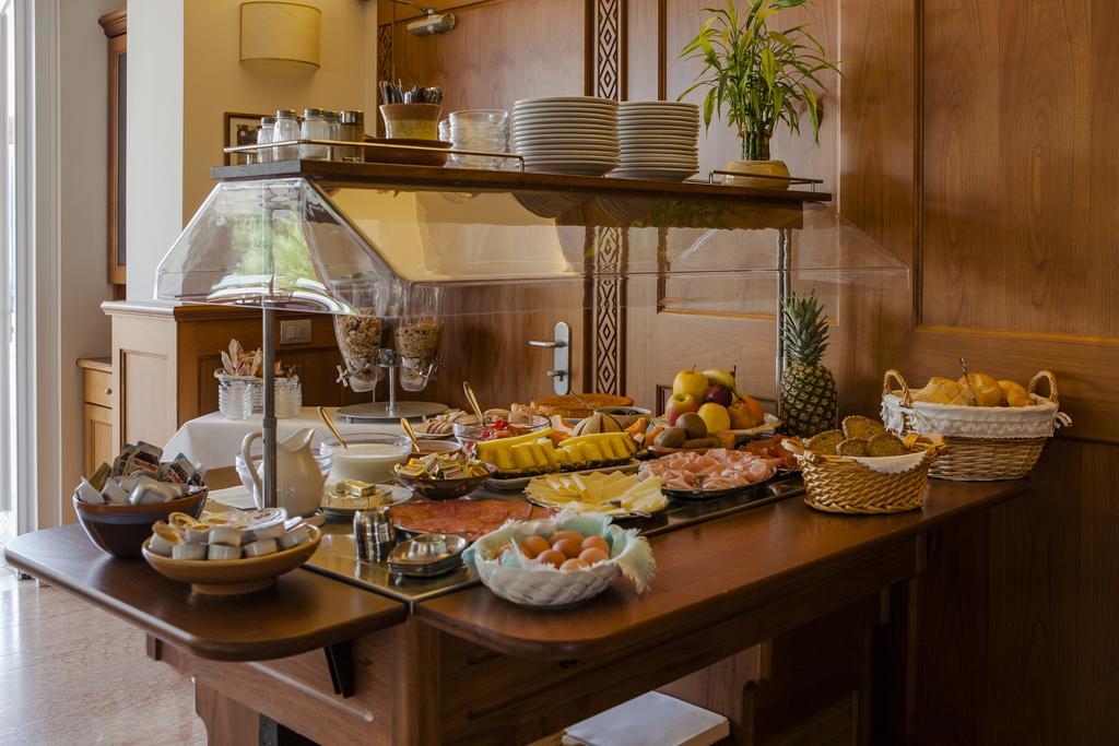 Hotel San Vito Bardolino Kültér fotó