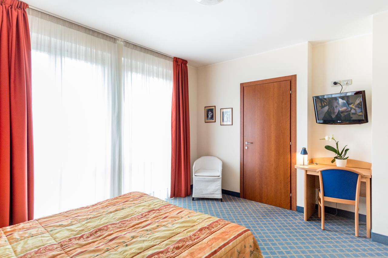 Hotel San Vito Bardolino Kültér fotó