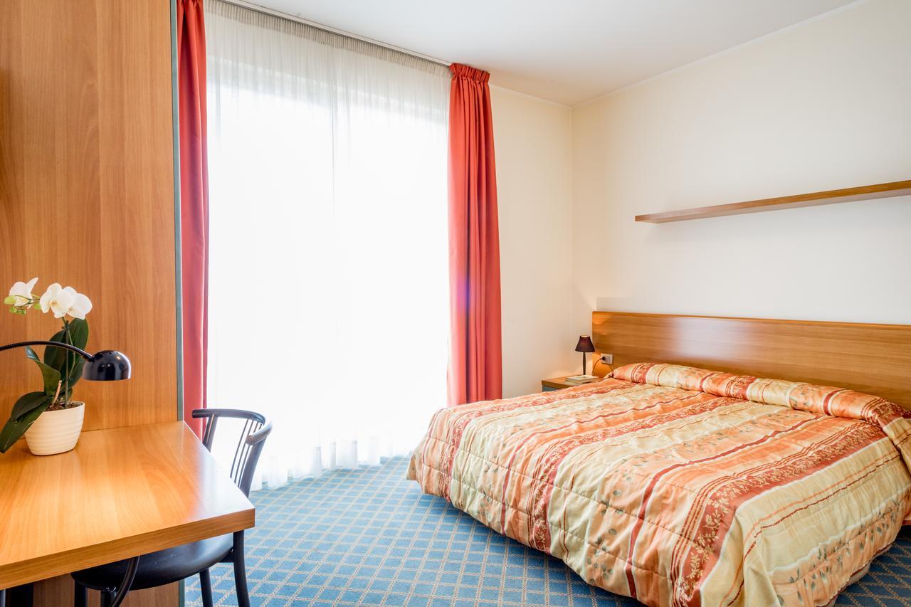 Hotel San Vito Bardolino Kültér fotó